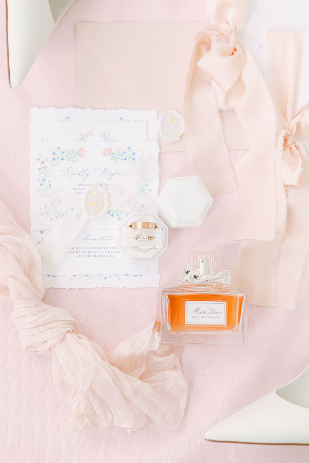 PENELOPE Invitation Suite
